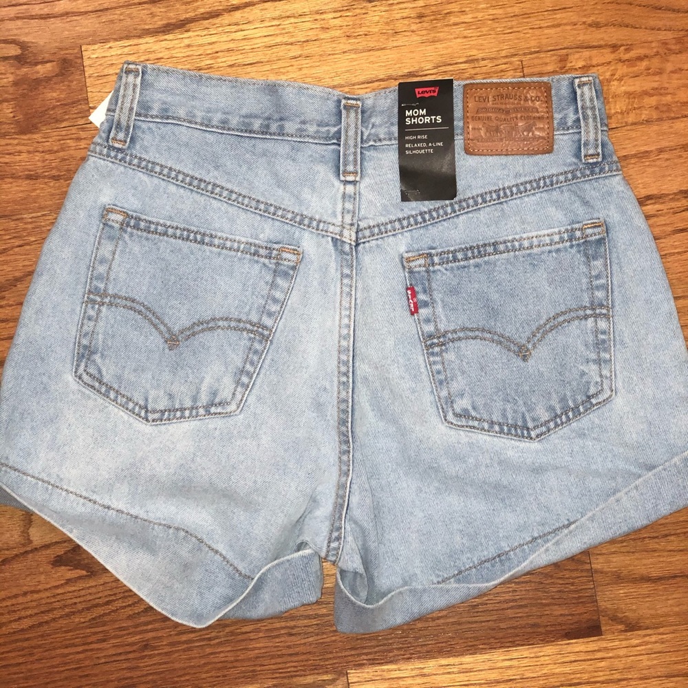 Levi’s shorts